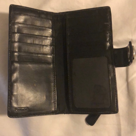 Large Soft Coach Wallet - Picture 3 of 4